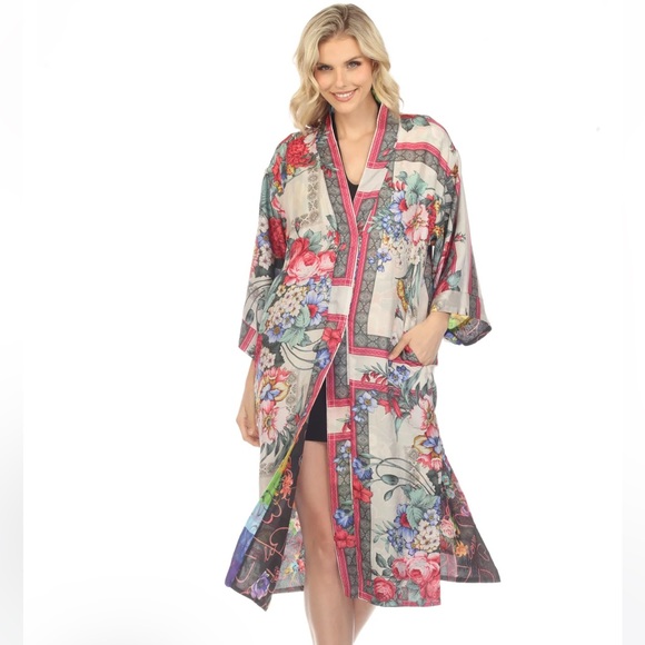 Johnny Was Fugi Brazil Flower Reversible Silk Kamono small  NWOT - Picture 9 of 10